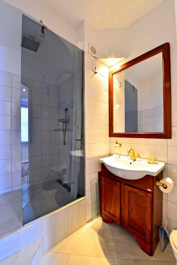 Romantic Rooms Gena Trogir Zewnętrze zdjęcie